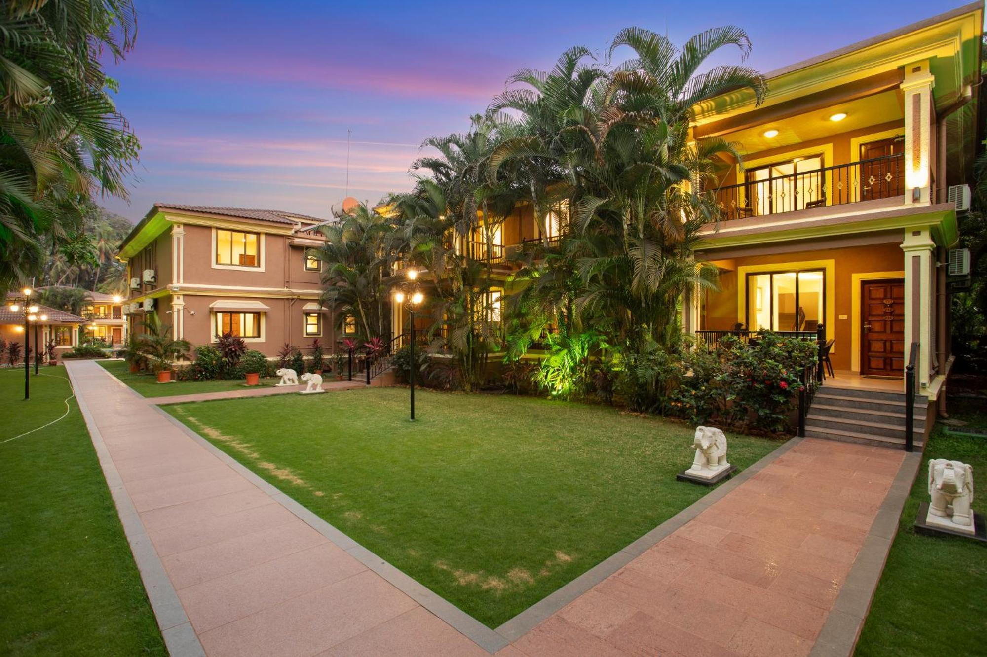 Seashell Suites And Villas- Candolim Goa Exterior foto