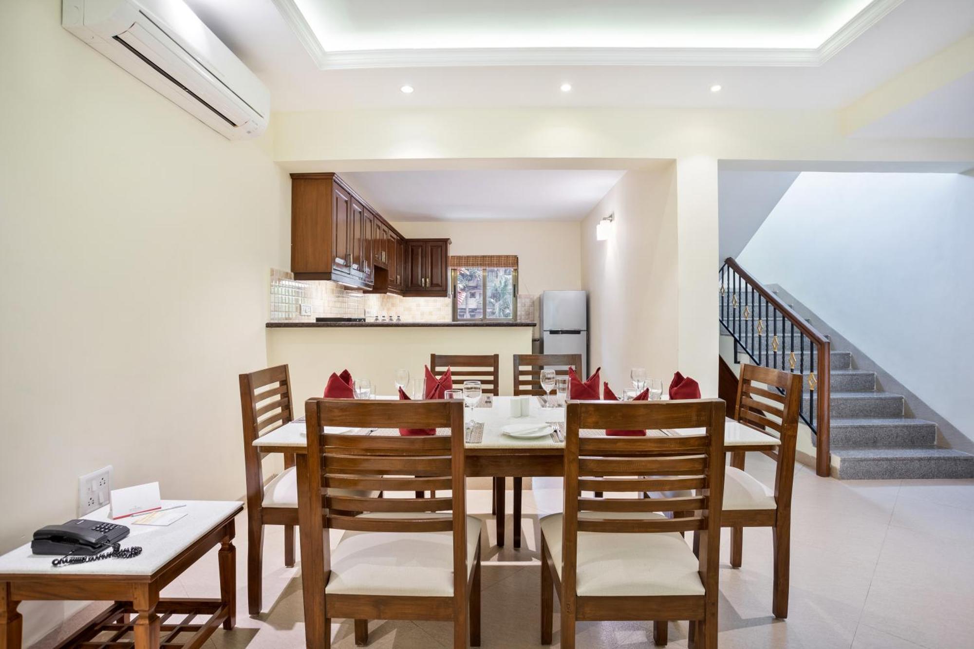 Seashell Suites And Villas- Candolim Goa Exterior foto