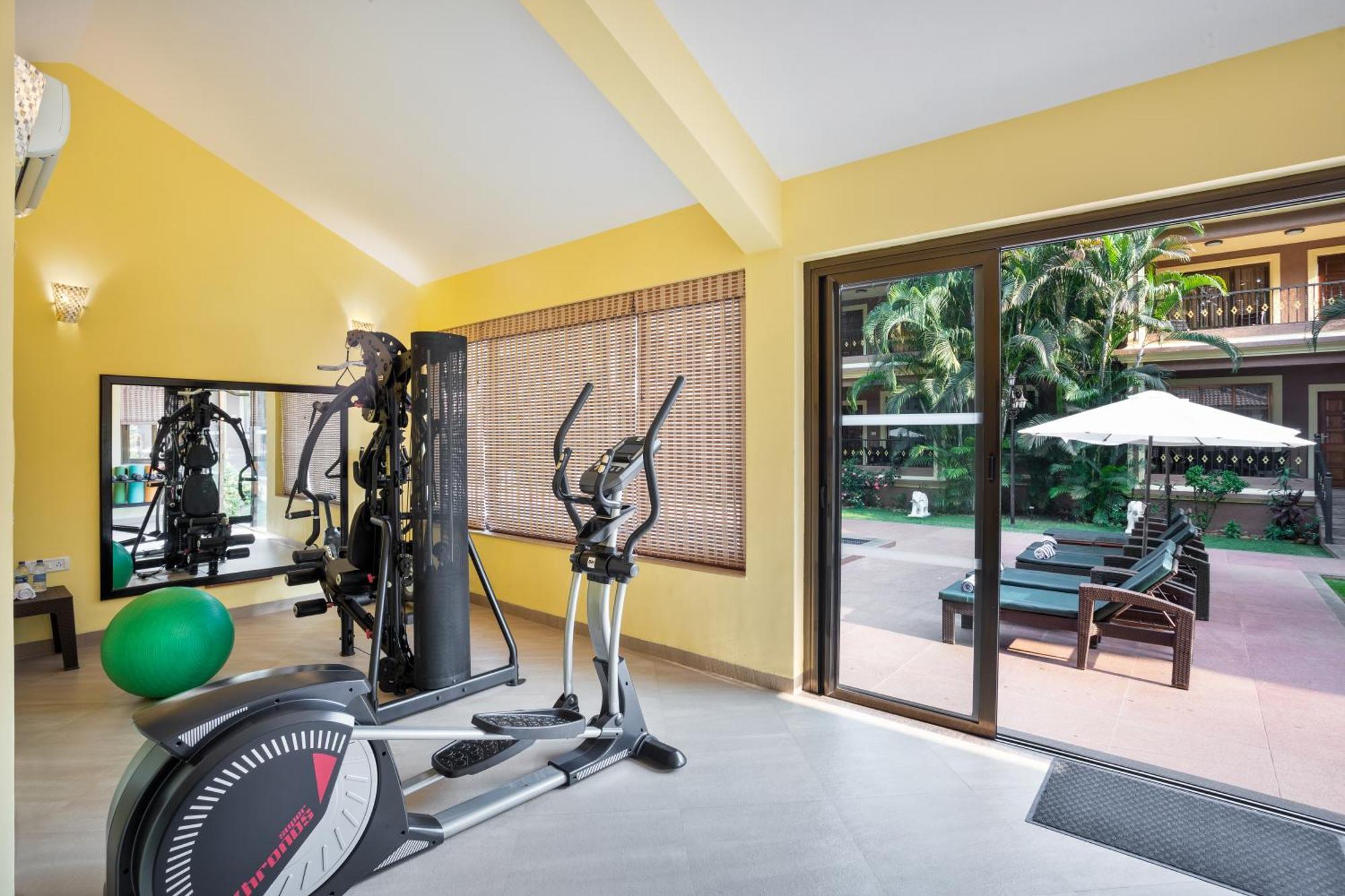 Seashell Suites And Villas- Candolim Goa Exterior foto