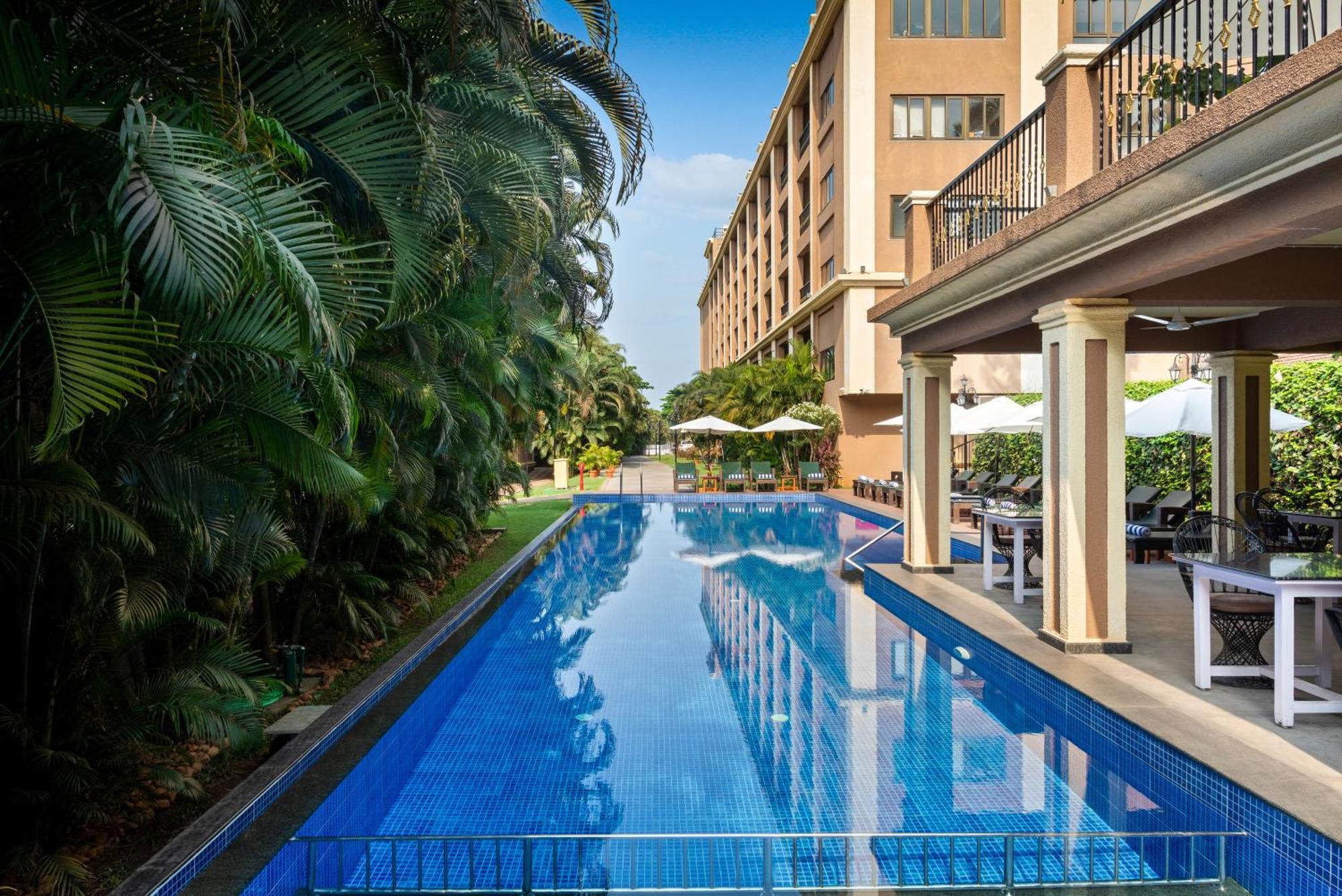 Seashell Suites And Villas- Candolim Goa Exterior foto